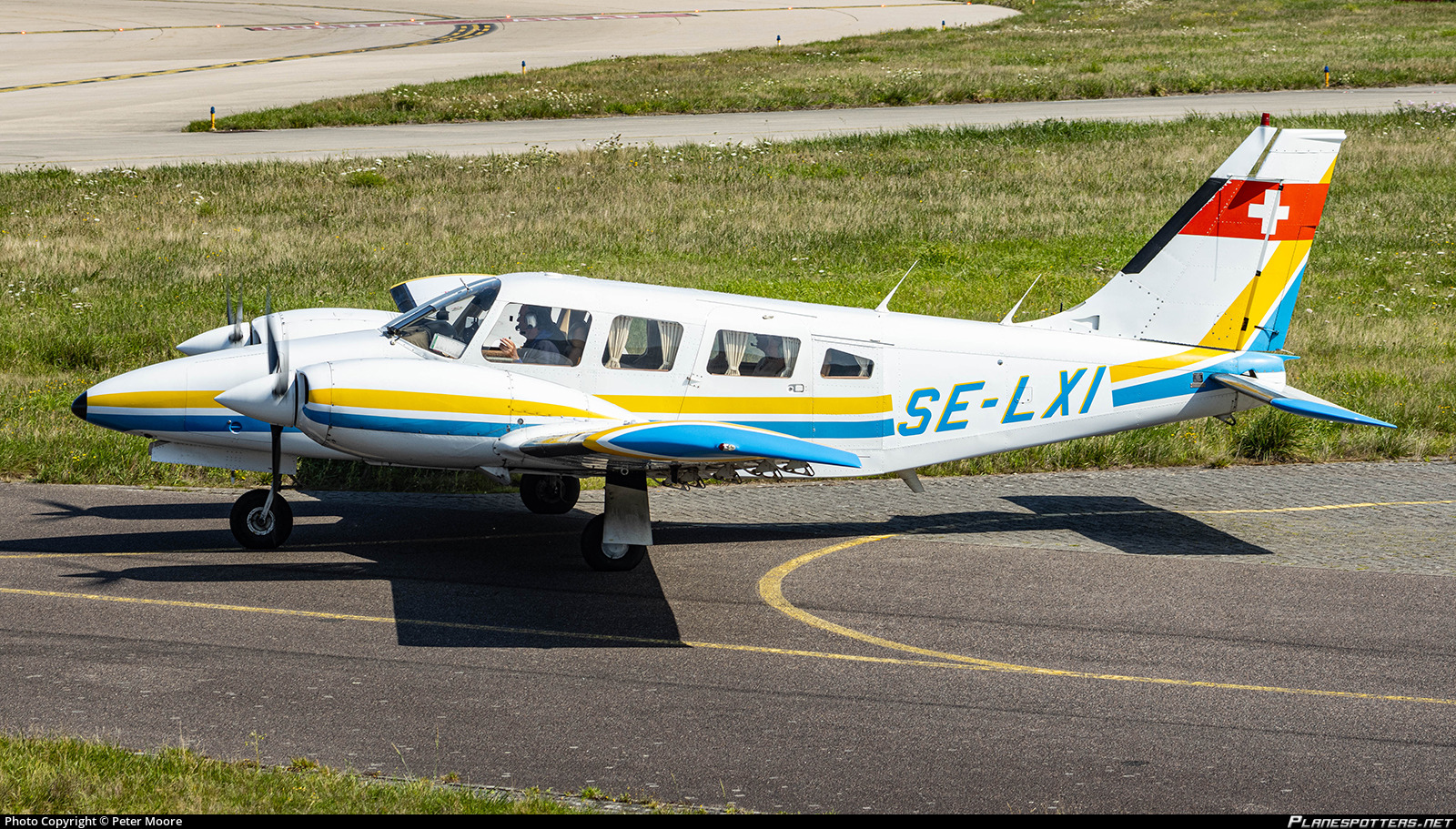 Piper PA34 Seneca II SE-LXI